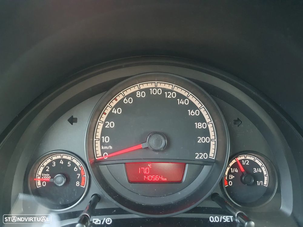 VW Up! 1.0 BMT Move - 7