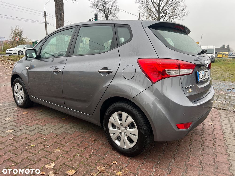 Hyundai ix20 1.4 blue Comfort - 12