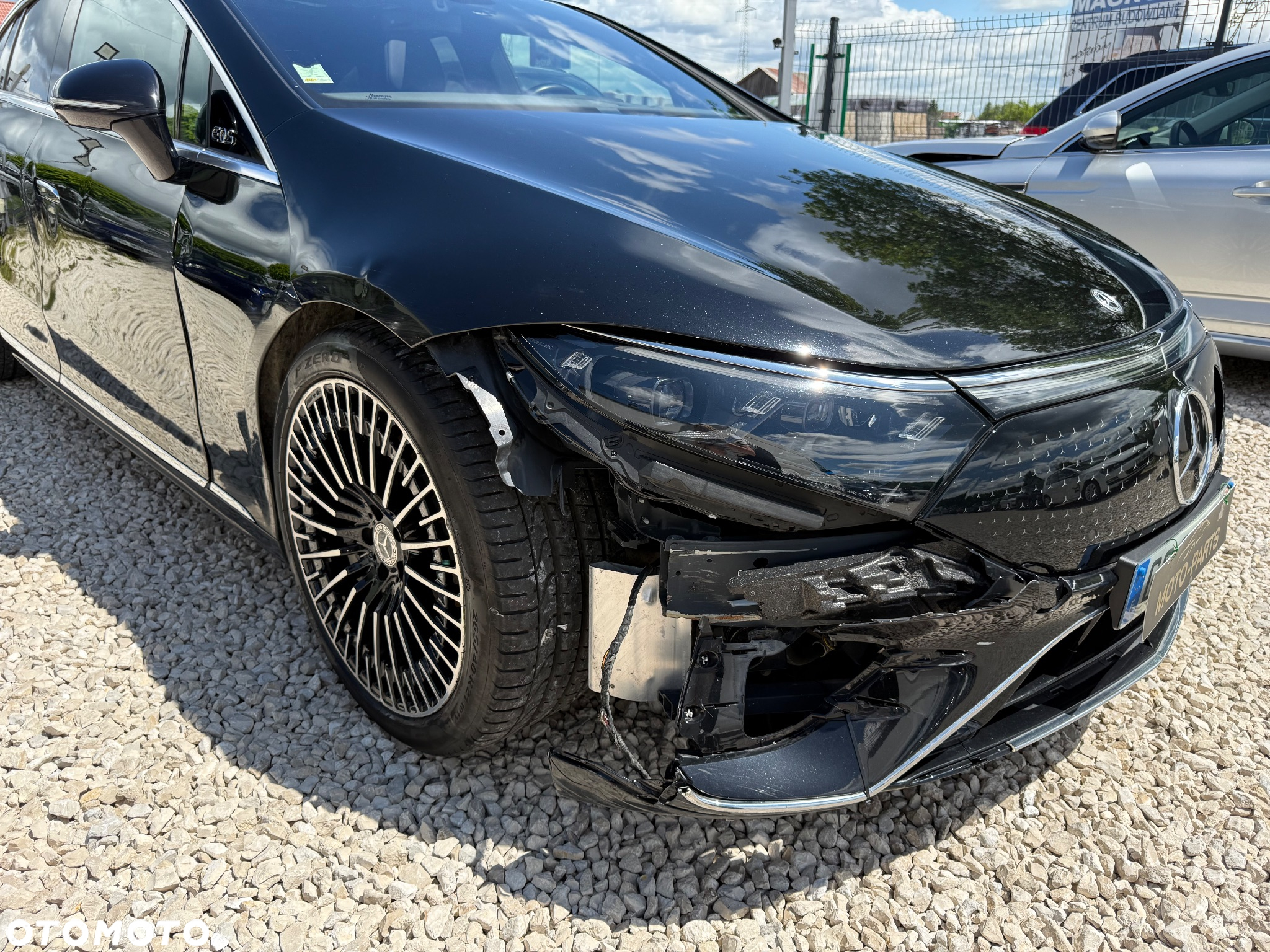 Mercedes-Benz EQS 450+ AMG Line - 38