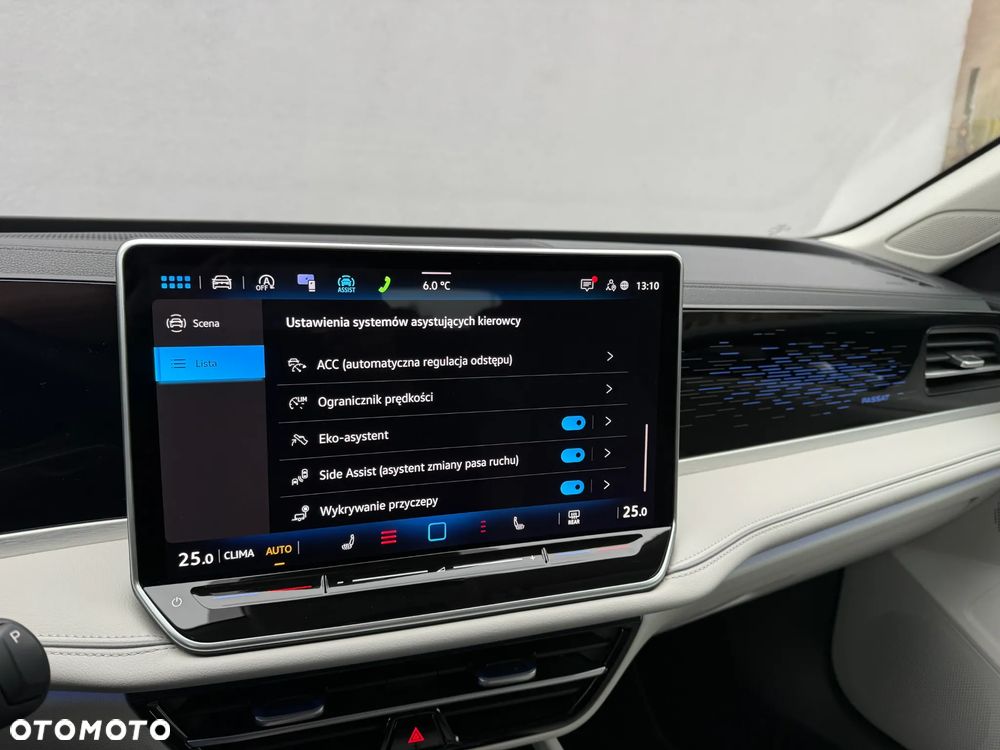 Volkswagen Passat 2.0 TDI SCR 4Mot Elegance DSG - 19