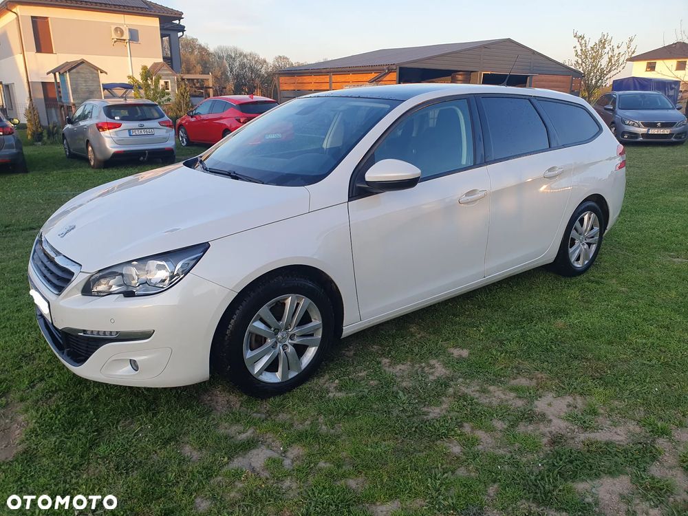 Peugeot 308 1.6 BlueHDi Allure S&S - 20