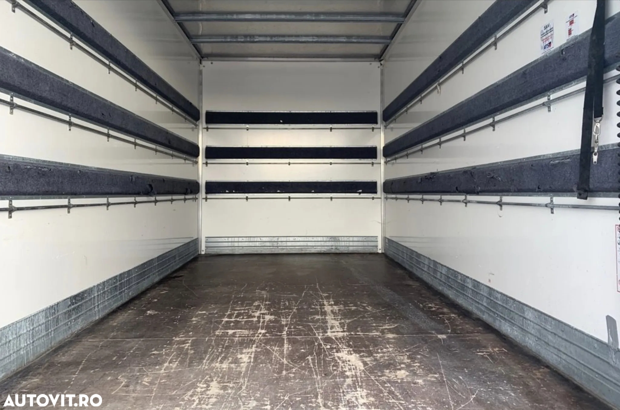 Iveco Daily 35C16 Box cu lift - import - motor 3.0 - 5