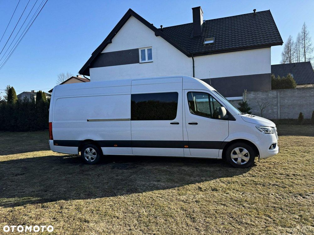 Mercedes-Benz Sprinter - 14