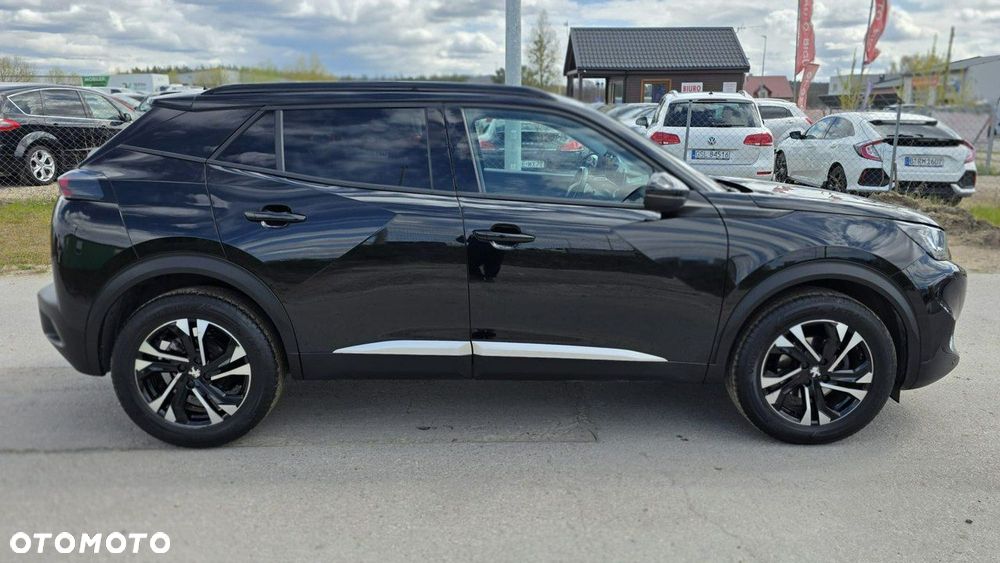 Peugeot 2008 - 4