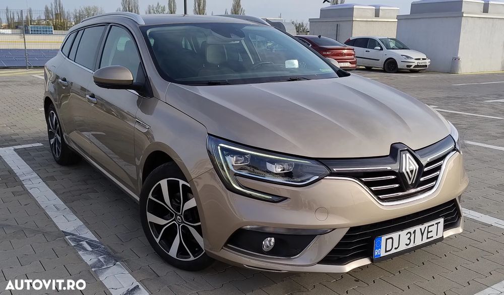 Renault Megane TCe 140 GPF BOSE EDITION - 16