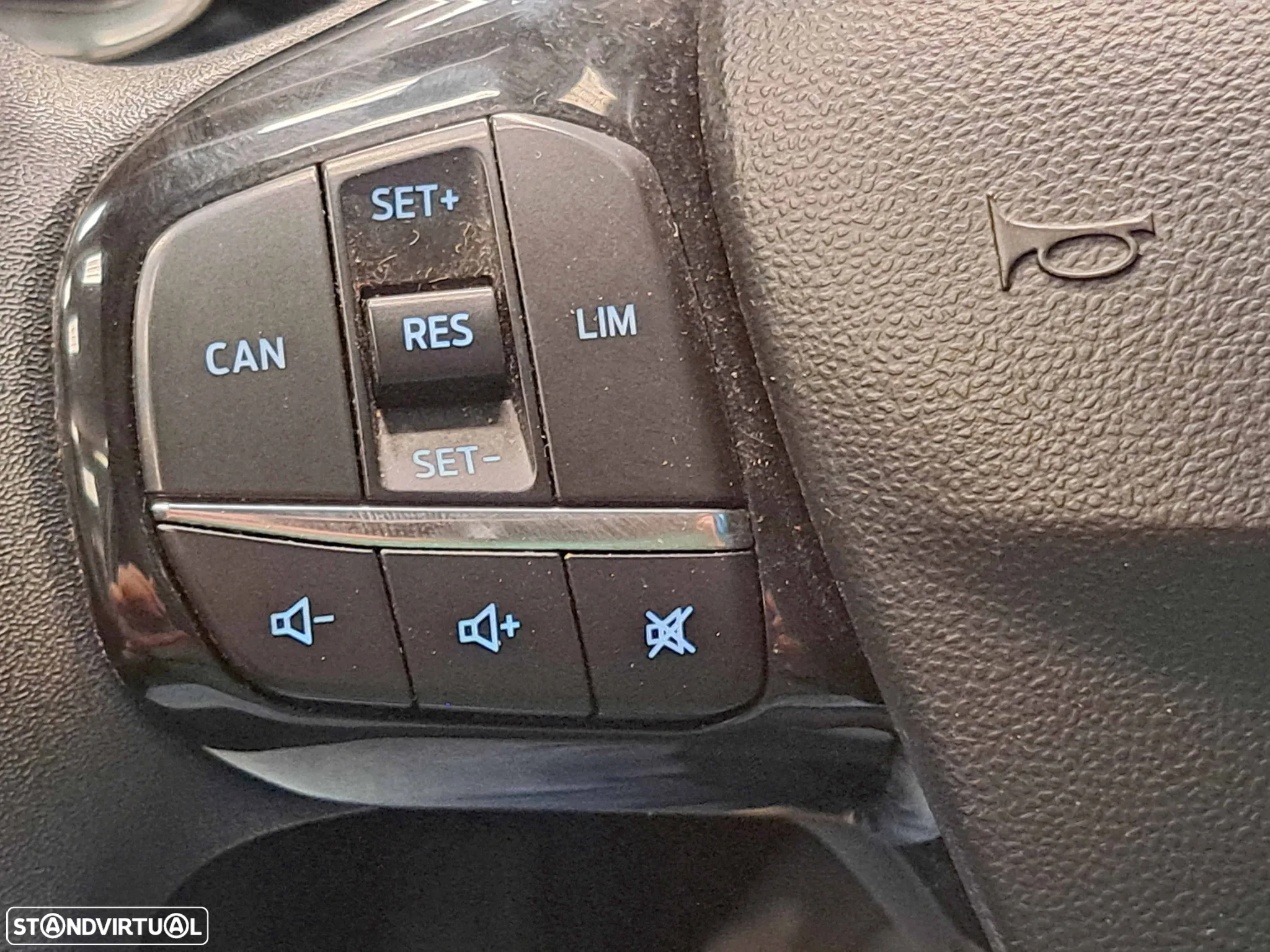 Ford Fiesta - 8