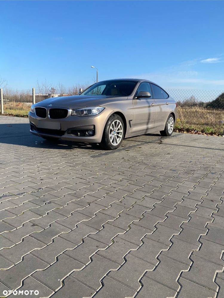 BMW Seria 3 318d - 11