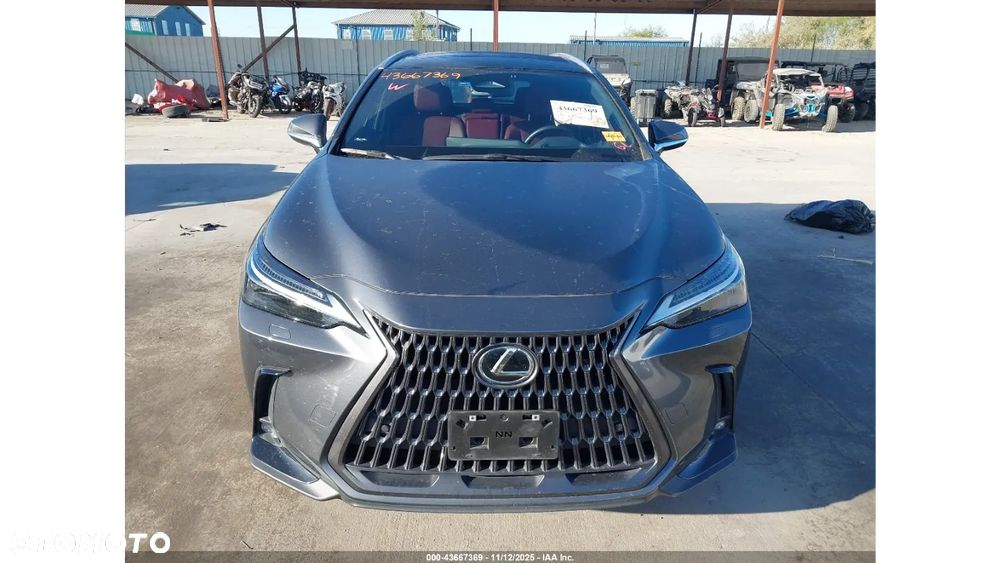 Lexus NX - 3