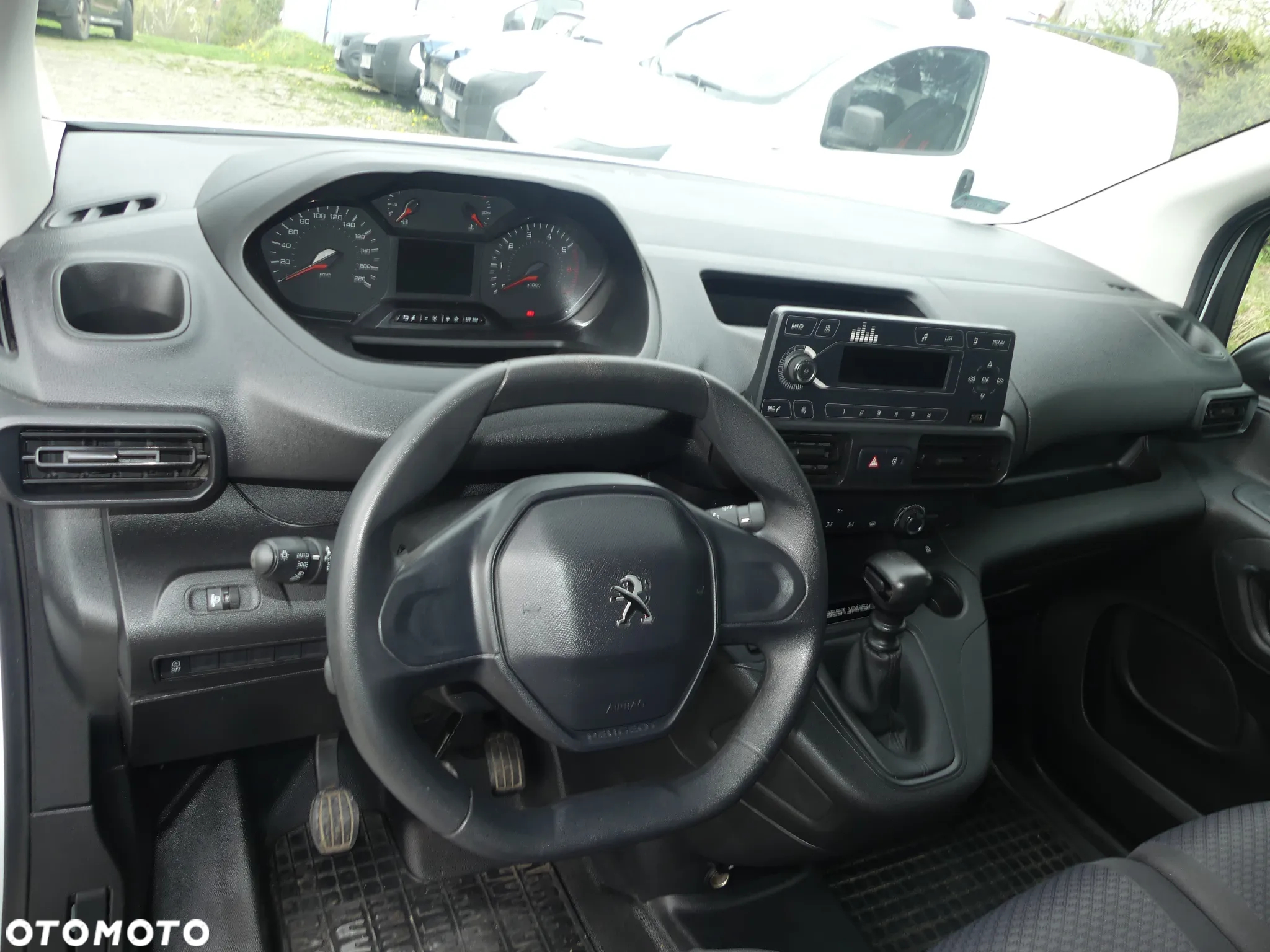 Peugeot Partner - 17