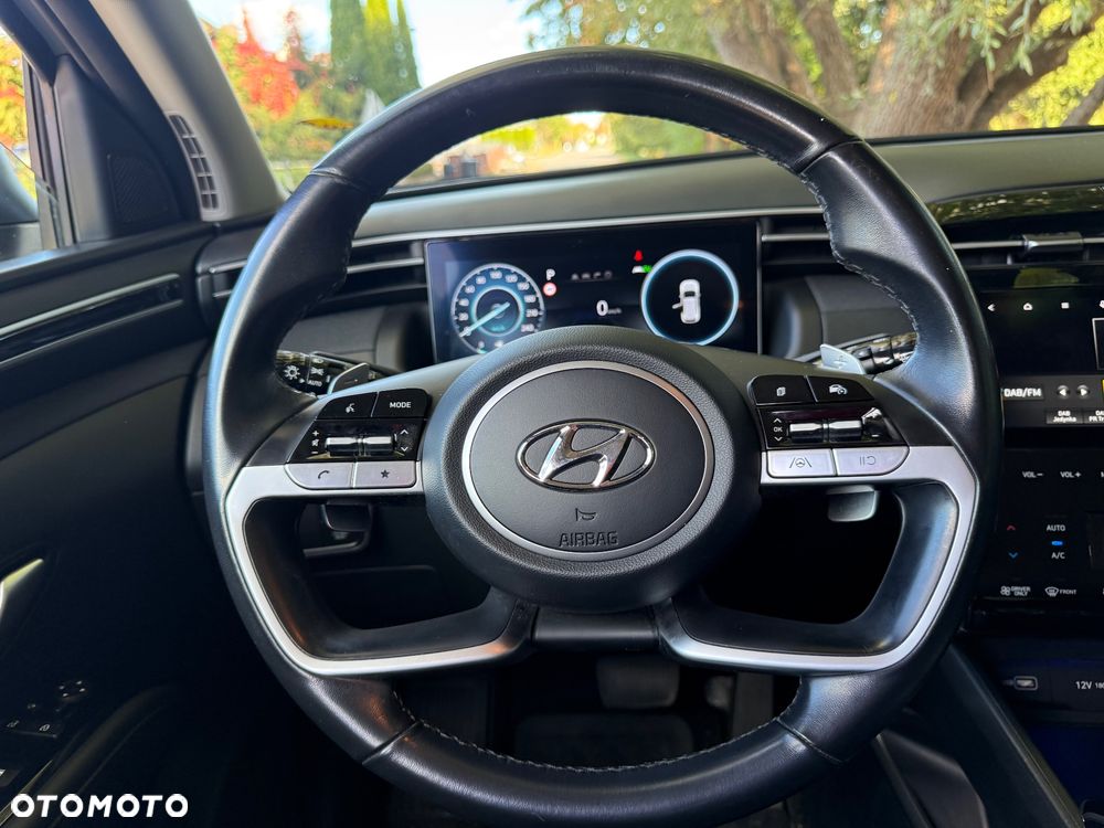Hyundai Tucson 1.6 T-GDi HEV Executive 2WD - 22