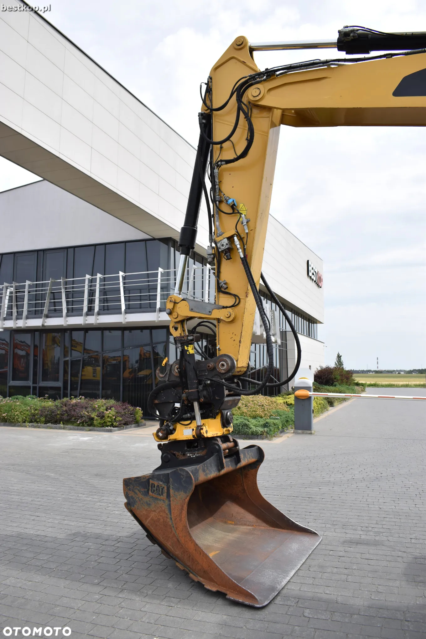 Caterpillar M318F CAT - 16