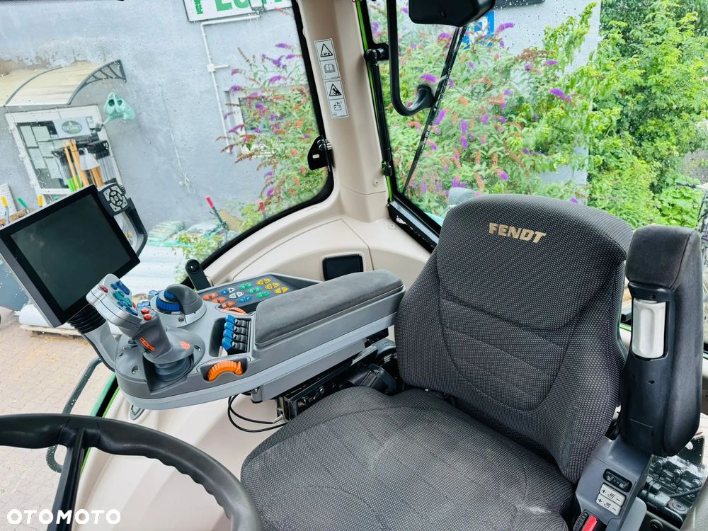 Fendt 828 Vario Profi Plus - 14