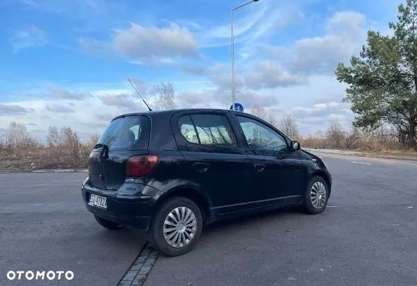 Toyota Yaris 1.4 D-4D - 5