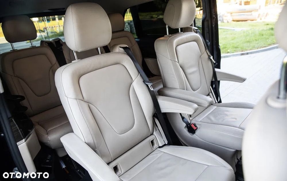 Mercedes-Benz Klasa V 250 (BlueTEC) d Avantgarde 7G-Tronic (d³ugi) - 11