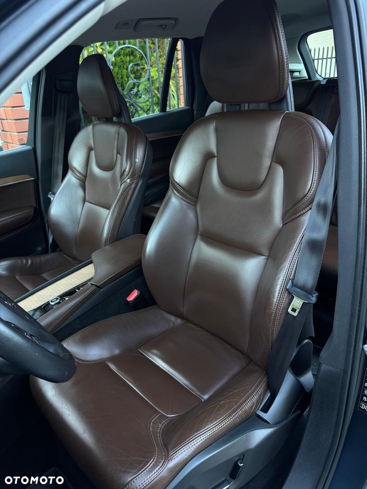 Volvo XC 90 D5 AWD Inscription 7os - 19