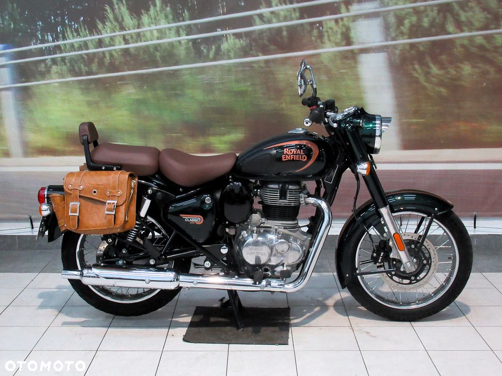 Royal Enfield Classic - 4