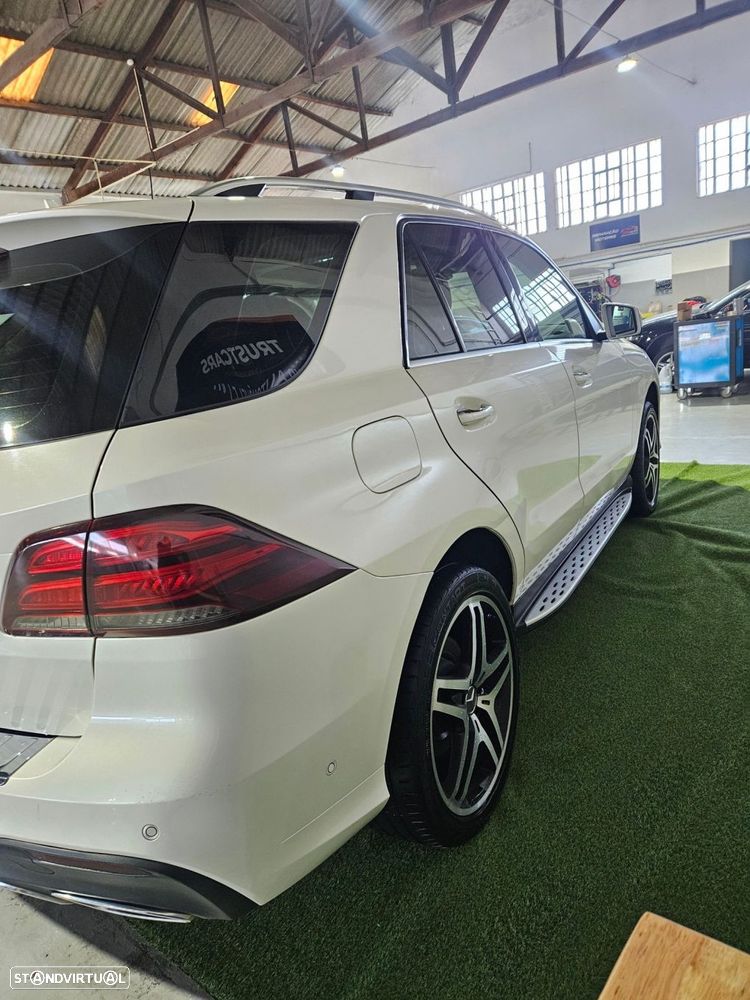 Mercedes-Benz GLE 350 - 4