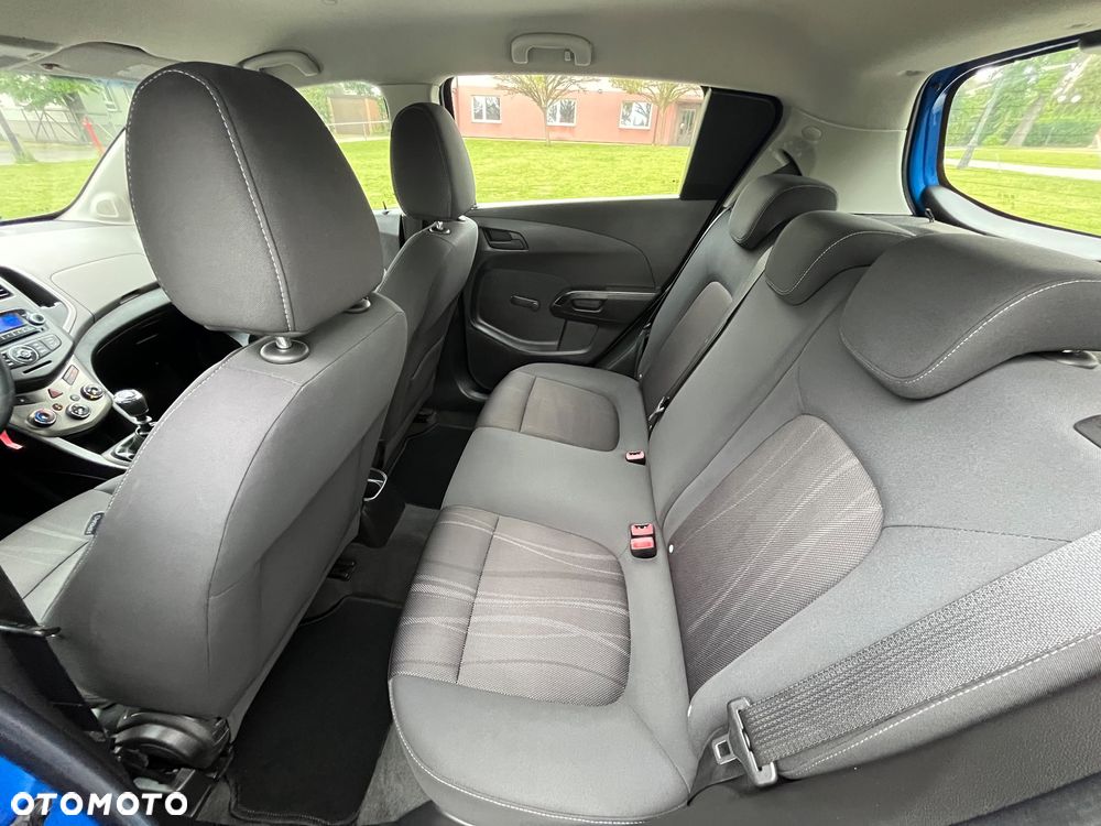 Chevrolet Aveo 1.2 LT - 21