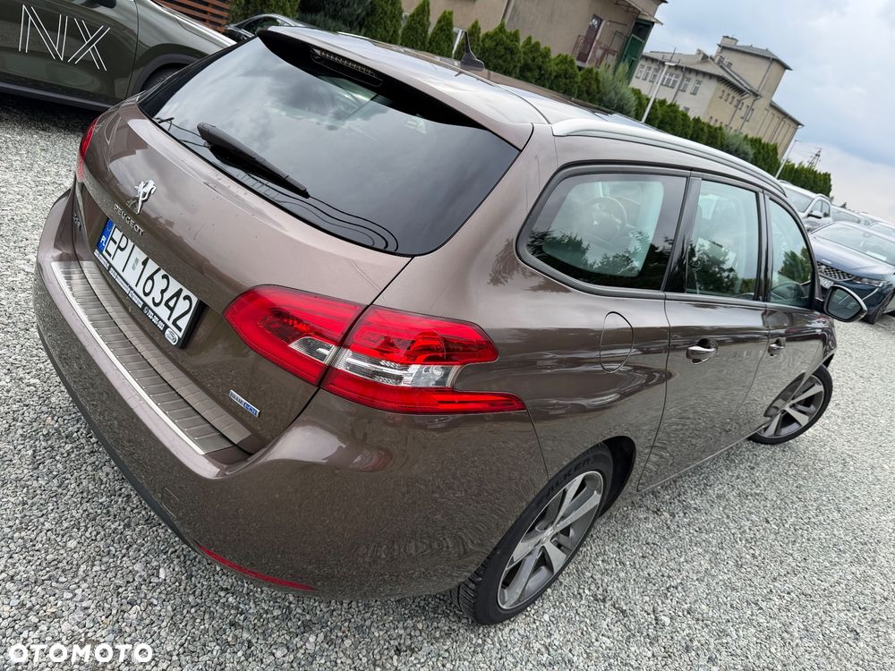 Peugeot 308 BlueHDi 150 EAT6 Stop & Start Business-Line - 23
