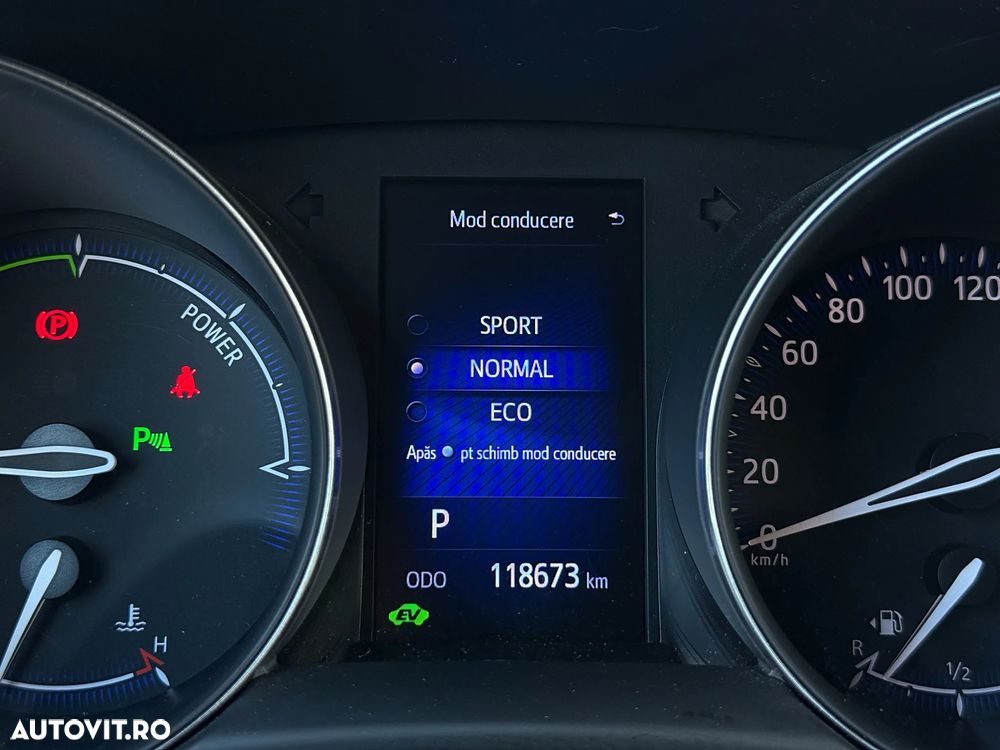 Toyota C-HR Style Selection - 32