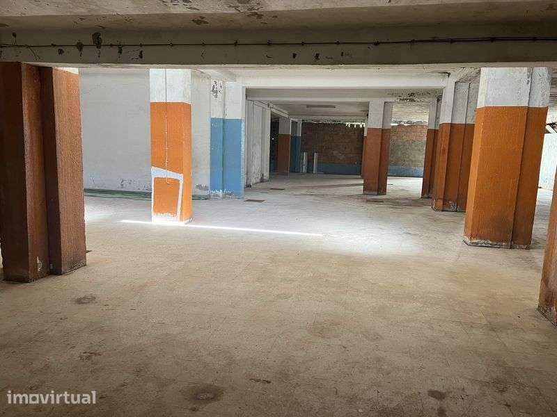 Espaço Comercial – APROX. 900 m² - Grande imagem: 4/8