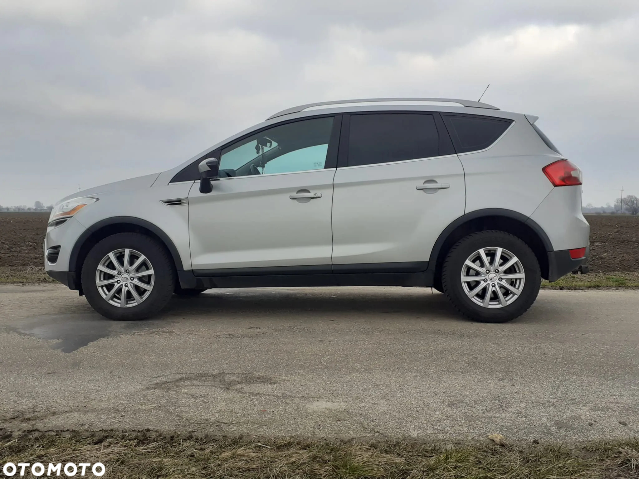 Ford Kuga 2.0 TDCi Individual - 7