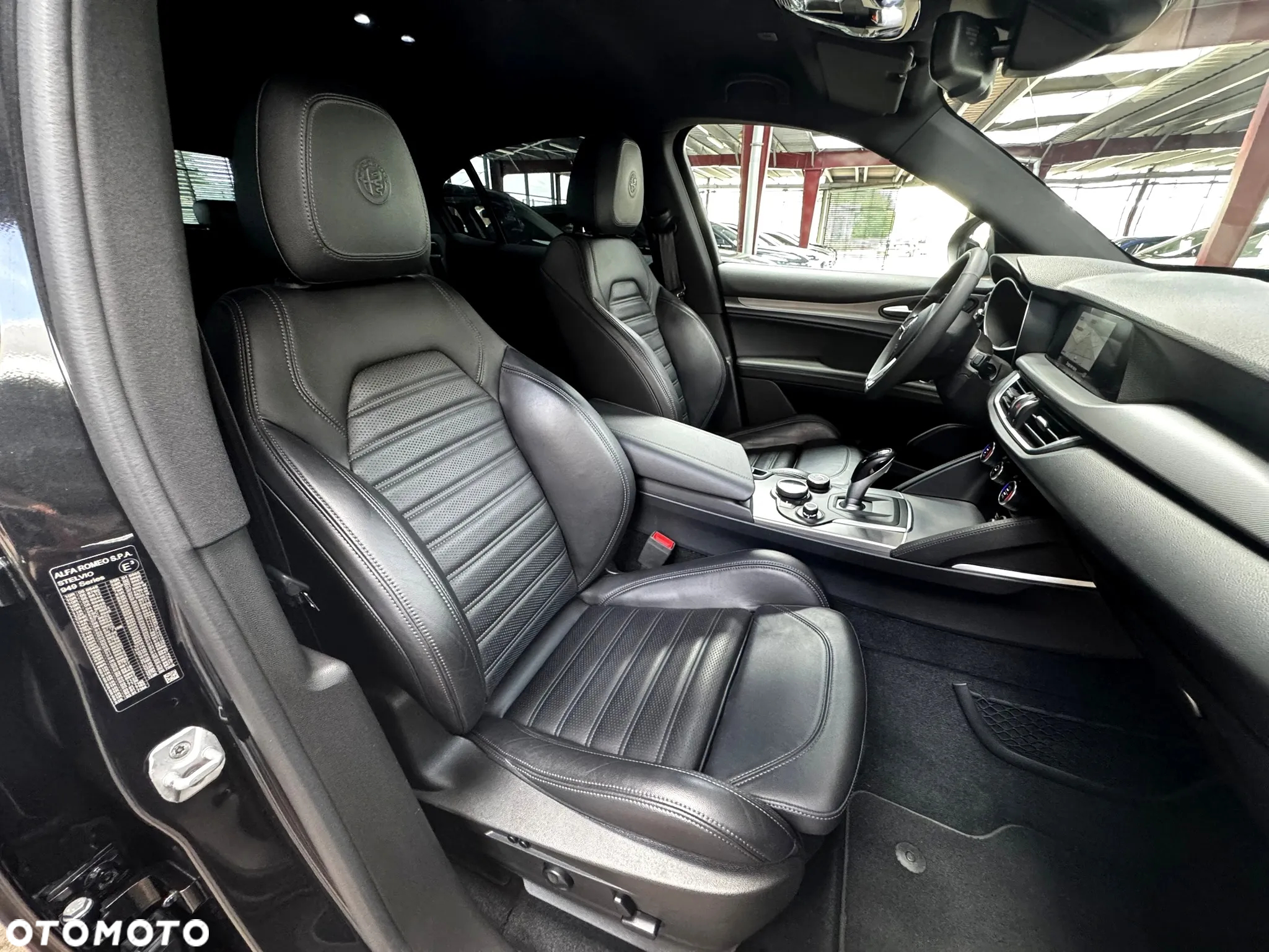 Alfa Romeo Stelvio 2.0 Turbo Executive Q4 - 22