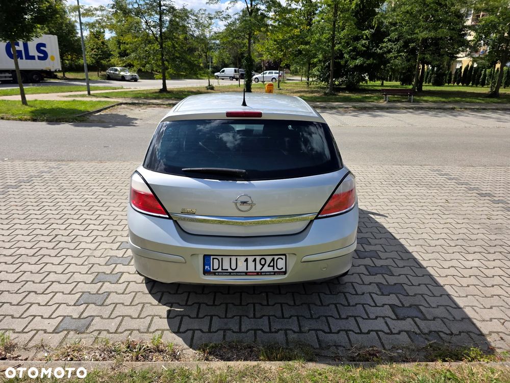 Opel Astra III 1.4 Enjoy - 14
