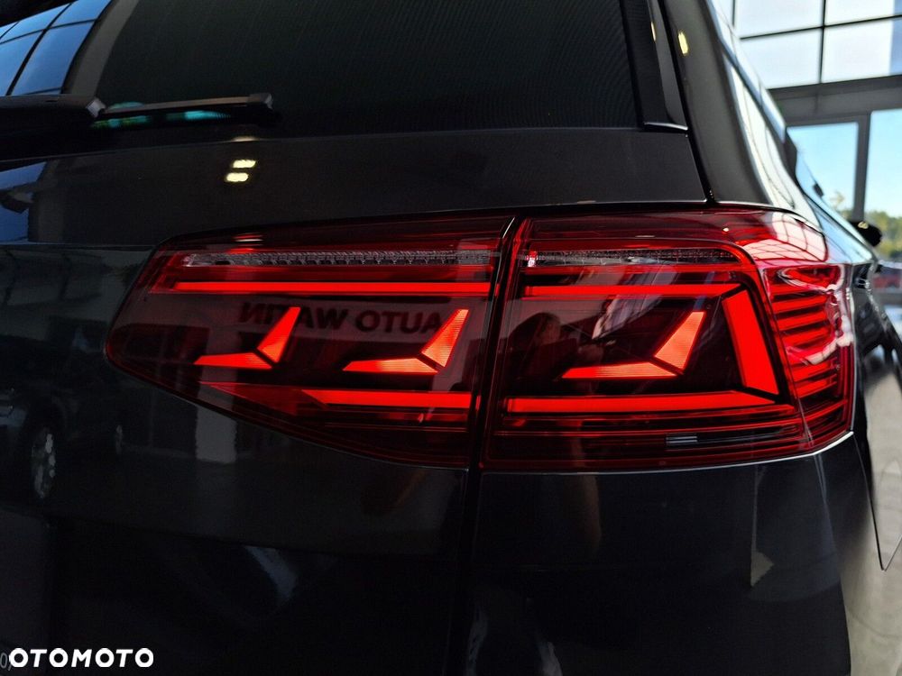 2023 Volkswagen Passat Variant 2.0 TDI EVO Business DSG, photograph 10