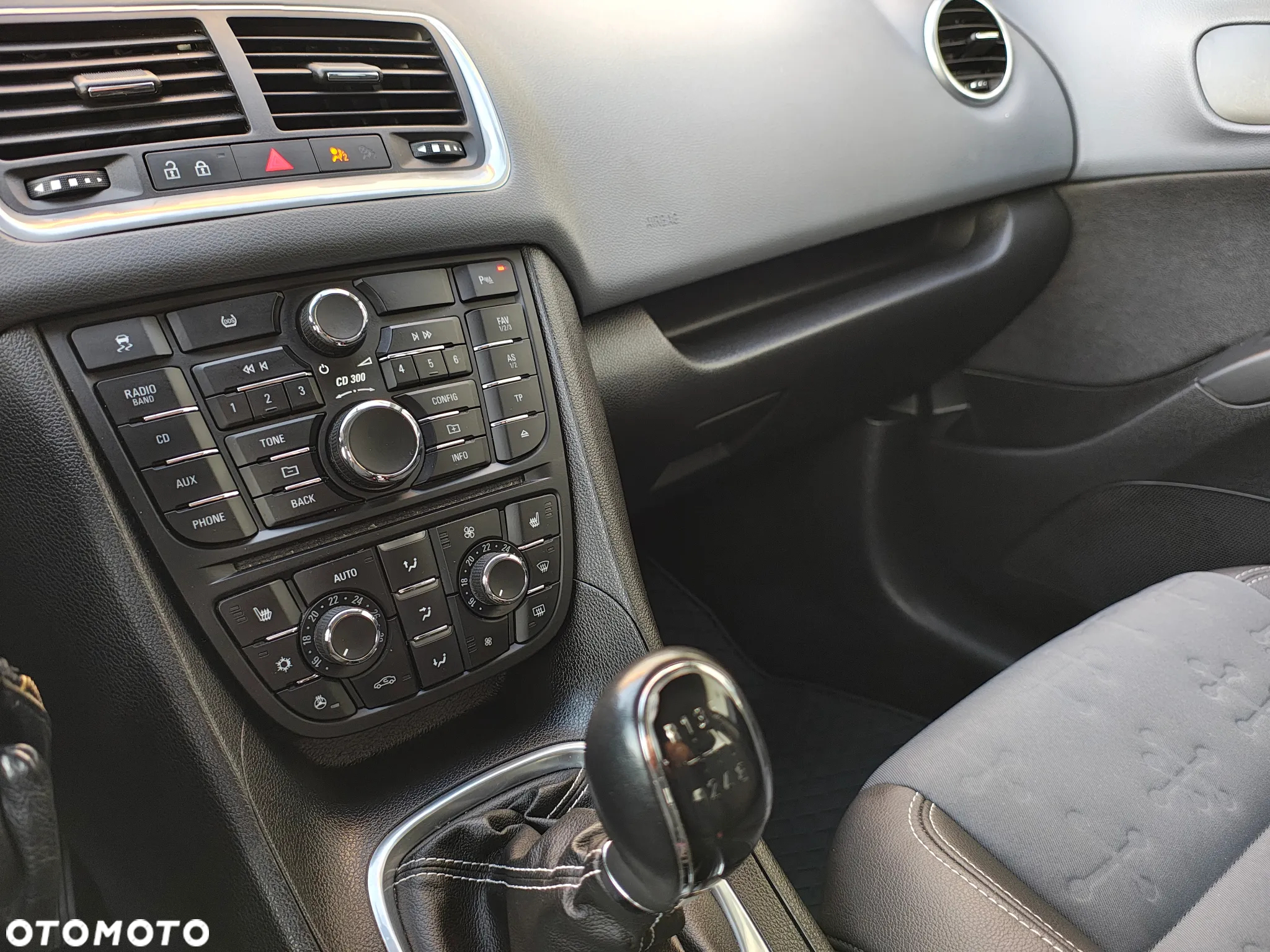 Opel Meriva 1.4 T Cosmo - 38