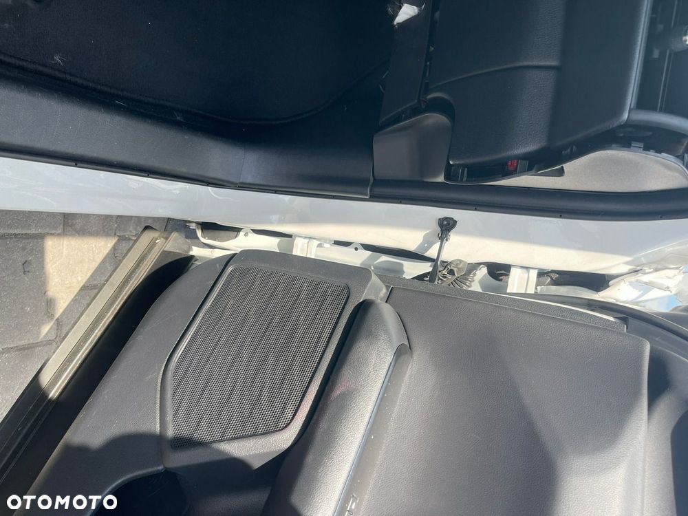Lexus UX 250h GPF Business 2WD - 5