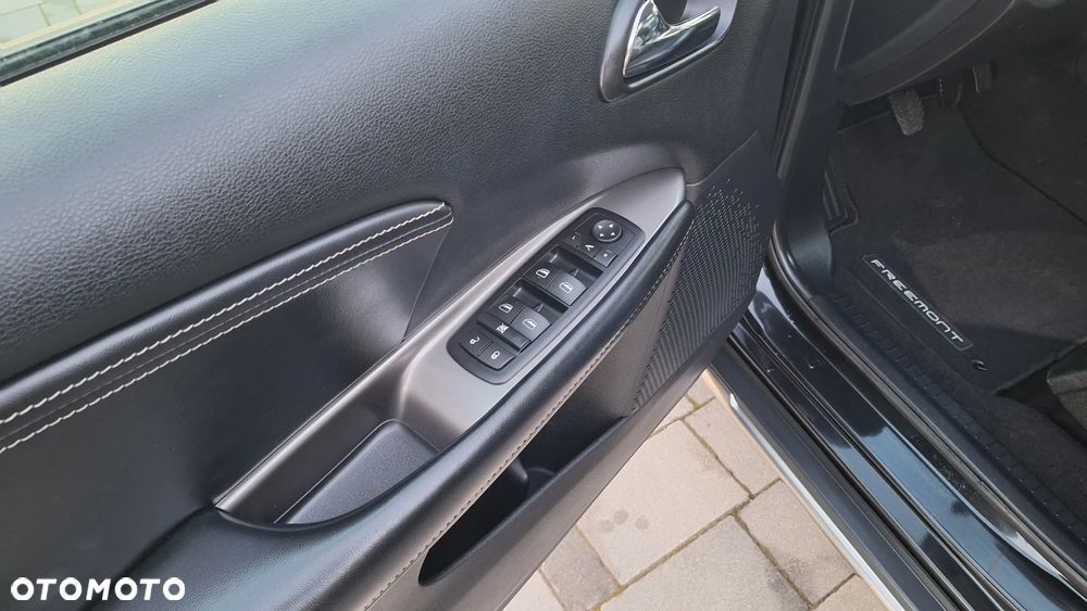 Fiat Freemont 2.0 Multijet 16V DPF Cross - 26