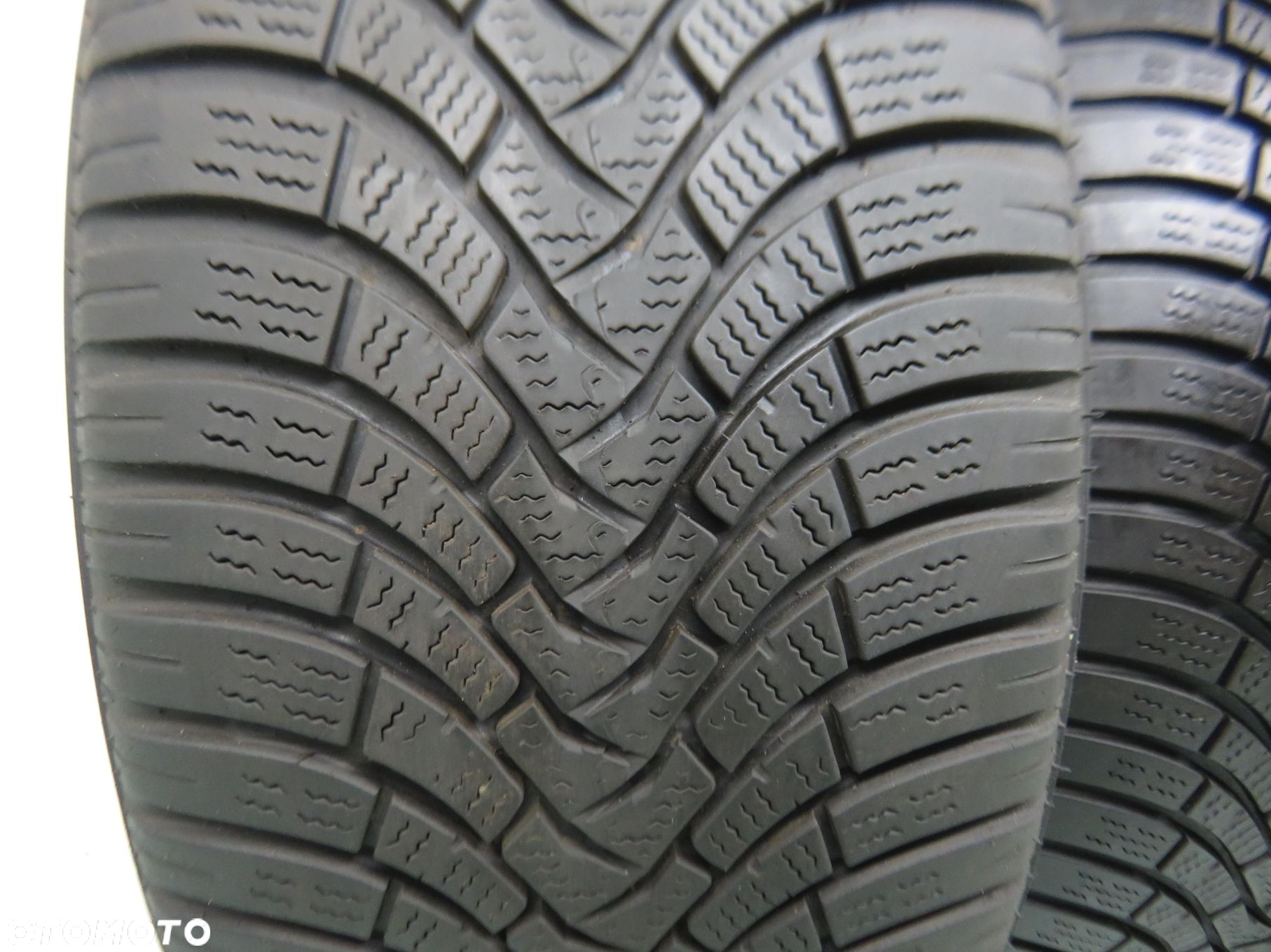 2X 235/55R17 OPONY ZIMOWE Falken Eurowinter HS01 103V XL - 2
