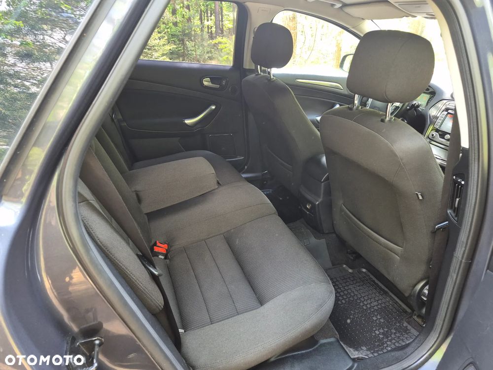 Ford Mondeo 2.0 TDCi Titanium - 8