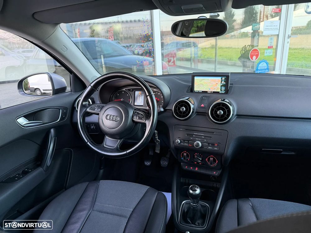 Audi A1 Sportback 1.6 TDI Attraction - 12