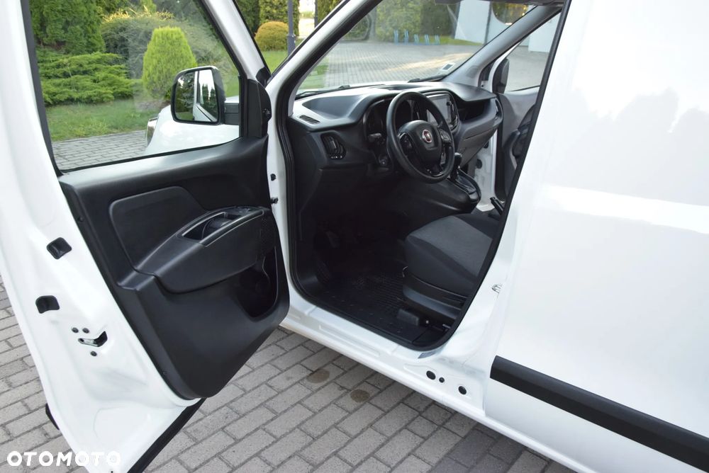 Fiat DOBLO 1,6 JTD 56 TYŚ KM 3-OSOBOWY F-VAT235 - 8