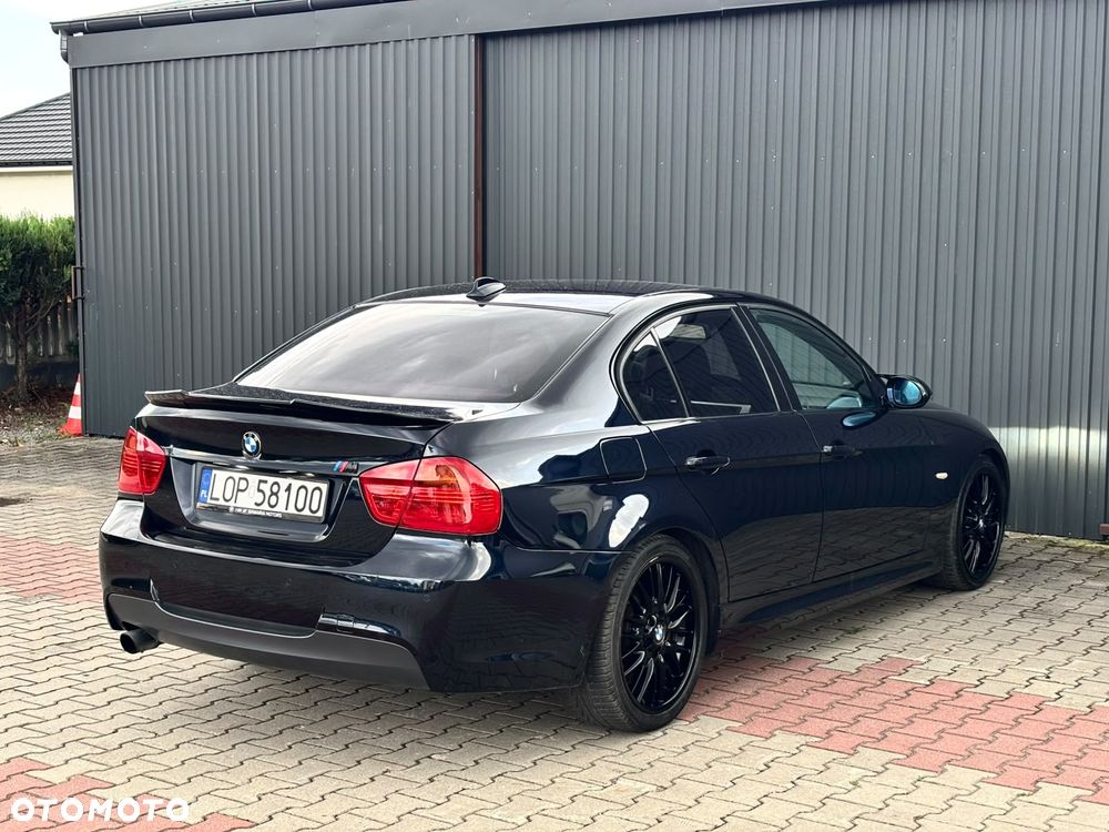 BMW Seria 3 320i - 14
