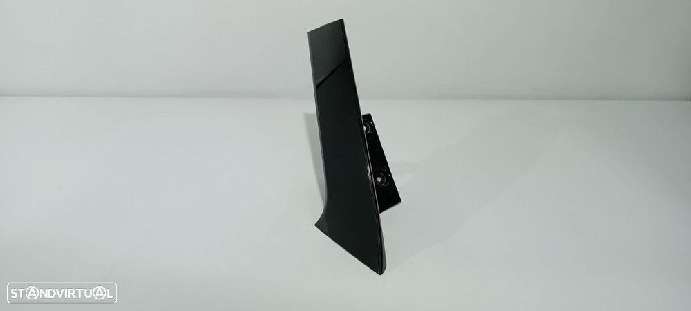 MOLDURAS TRASEIRAS NISSAN X-TRAIL (T32) ACENTA - 1