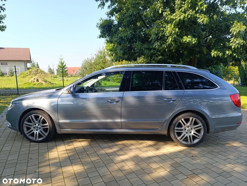 Skoda Superb 2.0 TDI Elegance DSG - 7