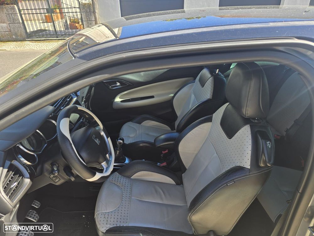 Citroën DS3 1.6 HDi Airdream Sport Chic - 17