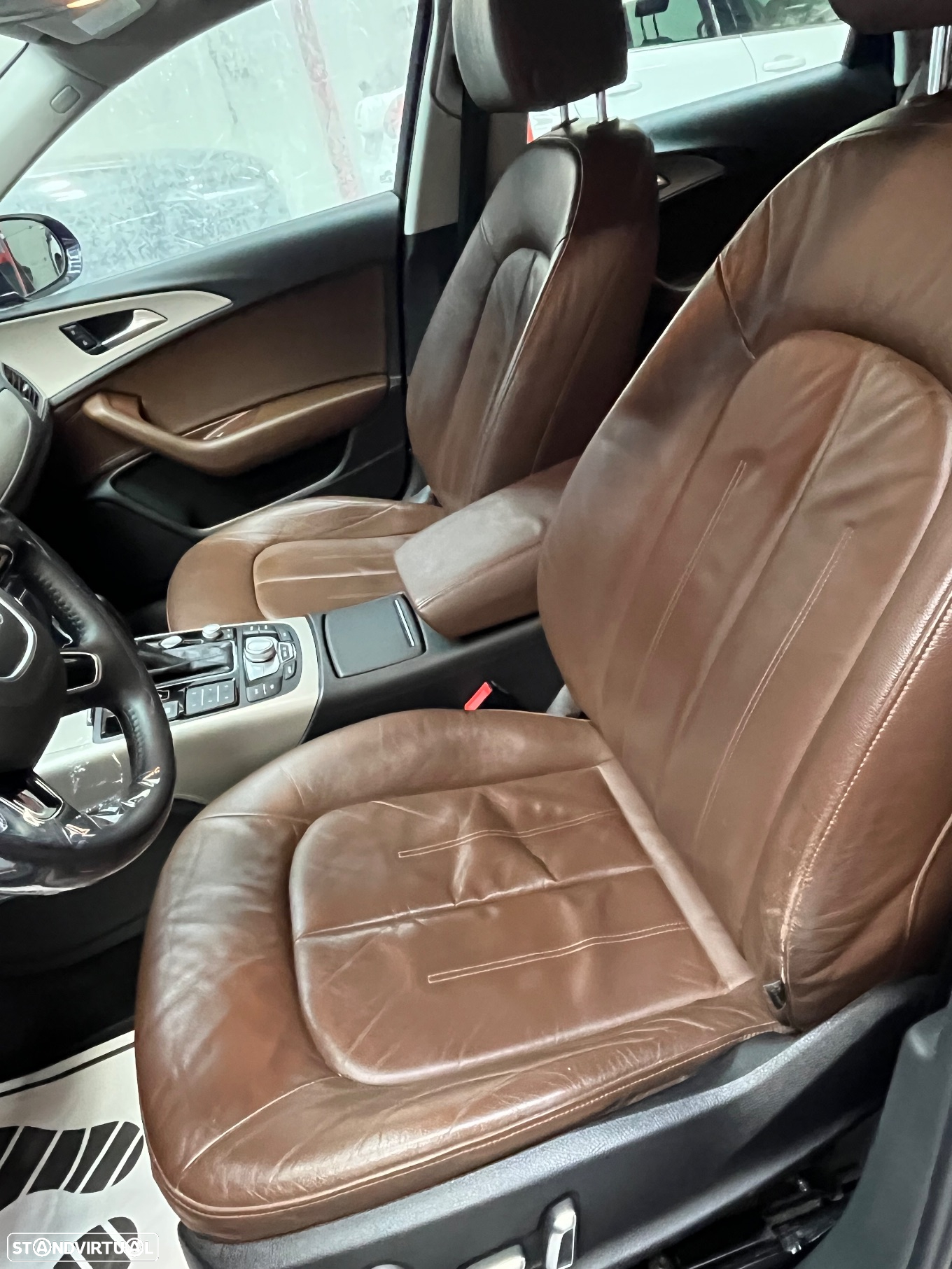Audi A6 Avant 2.0 TDi Business Line Sport S tronic - 29