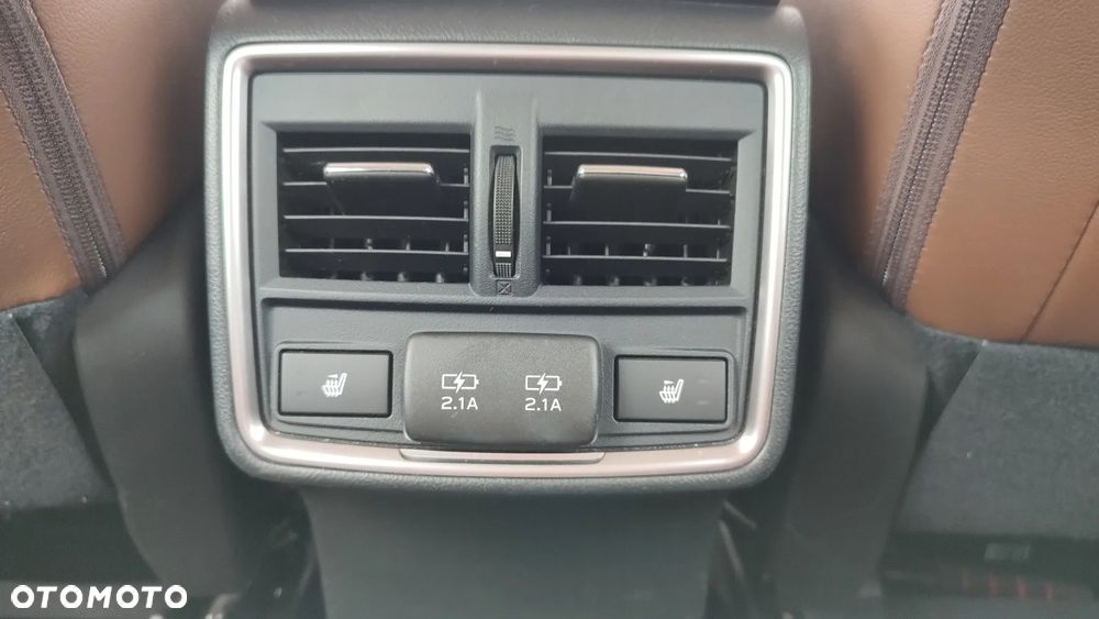 Subaru Forester 2.0i-L Platinum (EyeSight) Lineartronic - 25