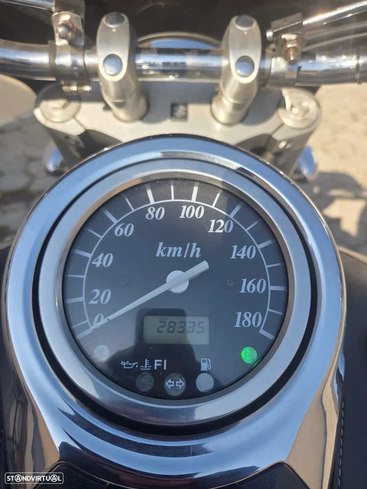 Suzuki Intruder C 800 v Vulcan - 4