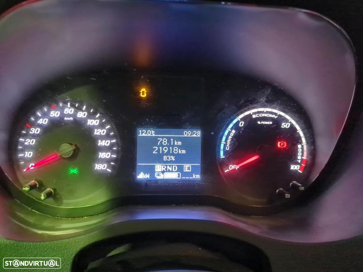 Mercedes-Benz E-SPRINTER STANDARD 55/47 KWH C/IVA - 5