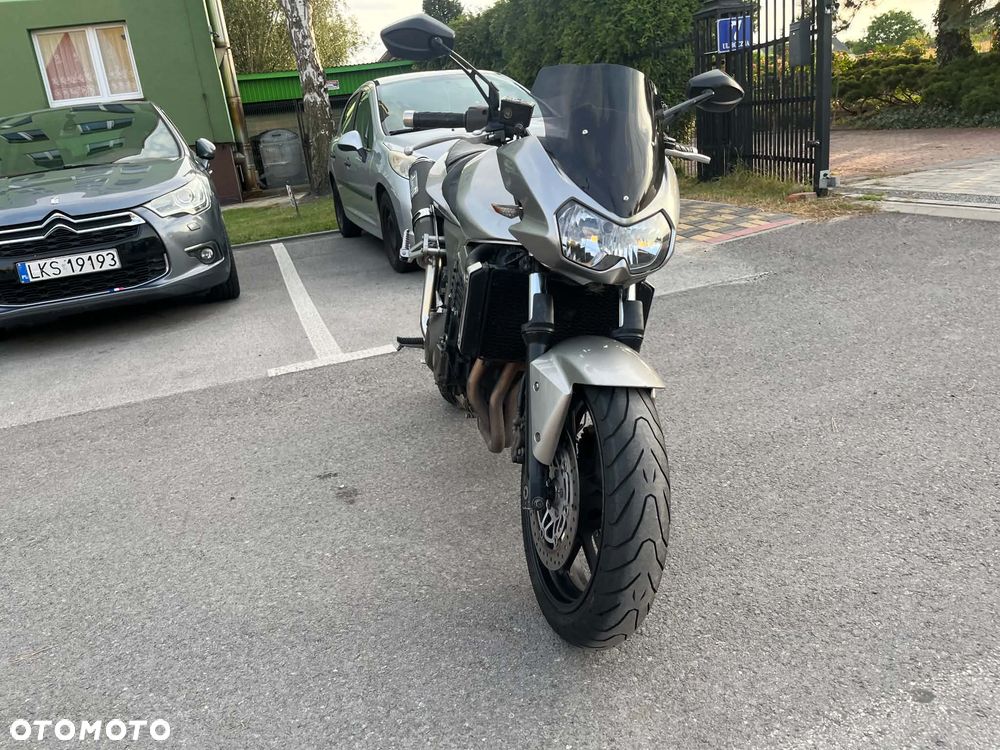 Kawasaki Z - 8