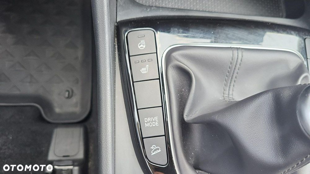 Hyundai Tucson 1.6 T-GDi Modern 2WD - 24
