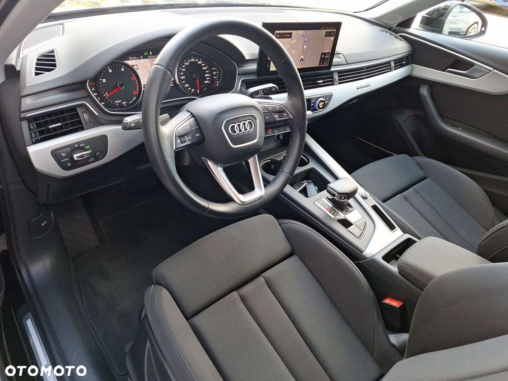 Audi A4 Allroad - 11