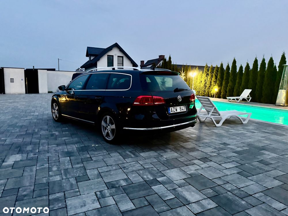 Volkswagen Passat 2.0 TDI DPF DSG Sportline - 33