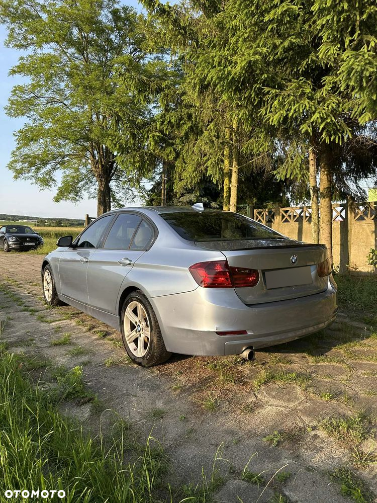BMW Seria 3 - 7