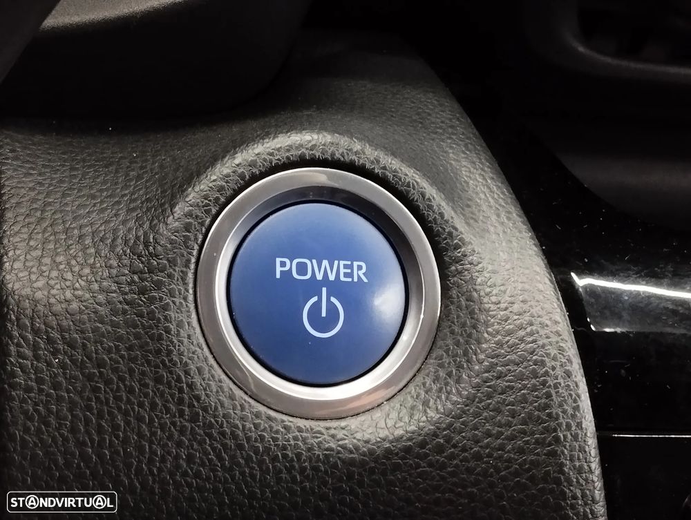 Toyota Yaris Cross 1.5 HDF Premiere Edition - 28